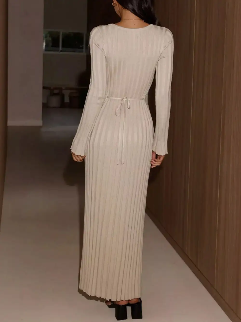 Ribbed Knit V Neck Maxi Dress