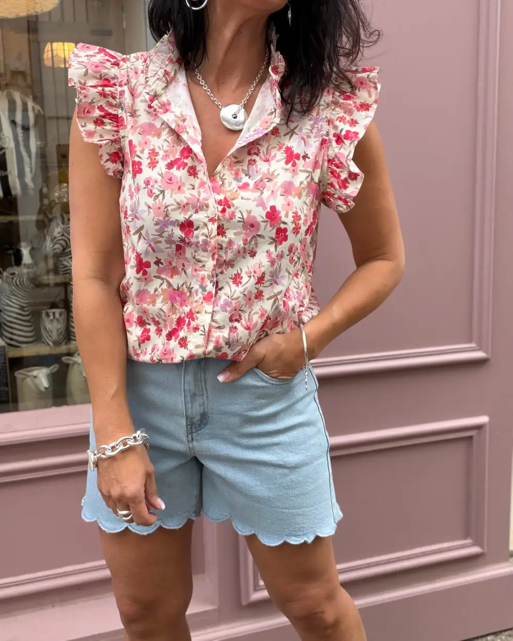 Relaxed Classic Everyday Blouse
