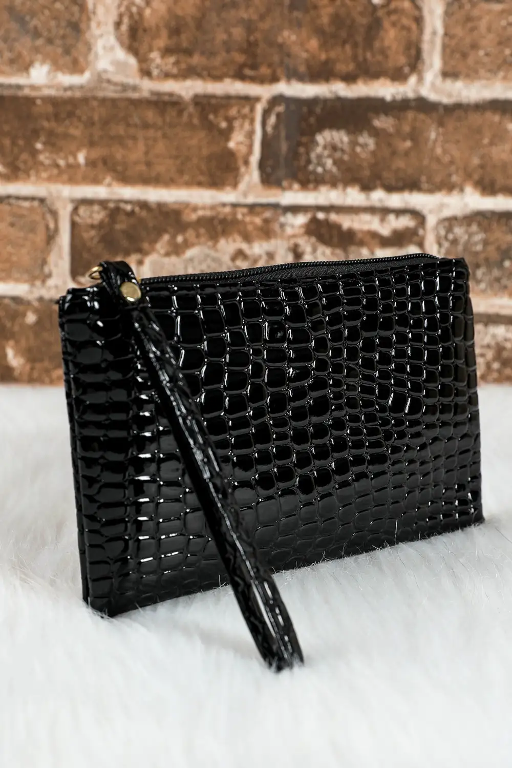 Crocodile Pattern Zipper Wristlet Wallet