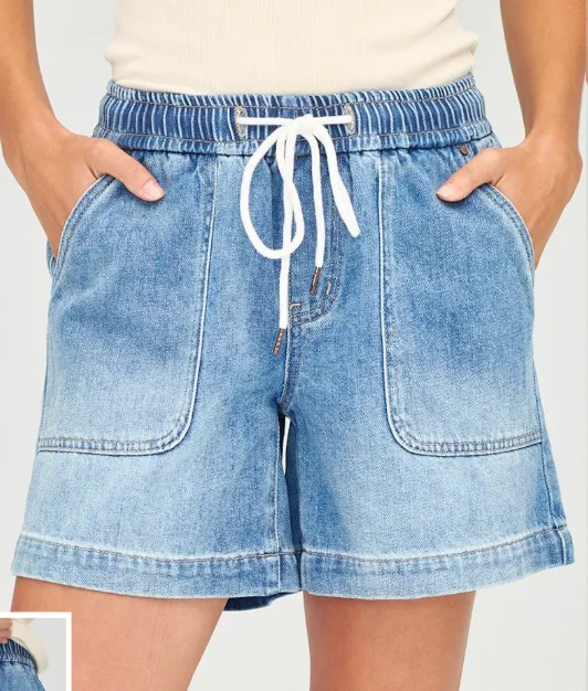 Women's Roomy Elastic-Waist Denim Shorts