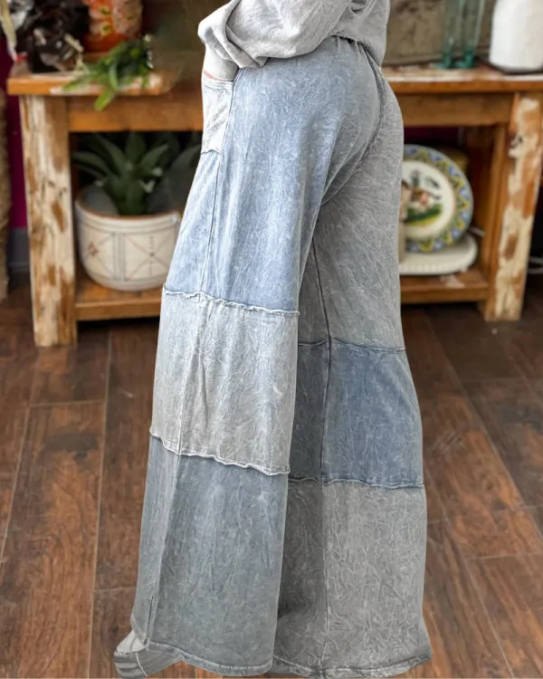 Block Straight Leg Pants