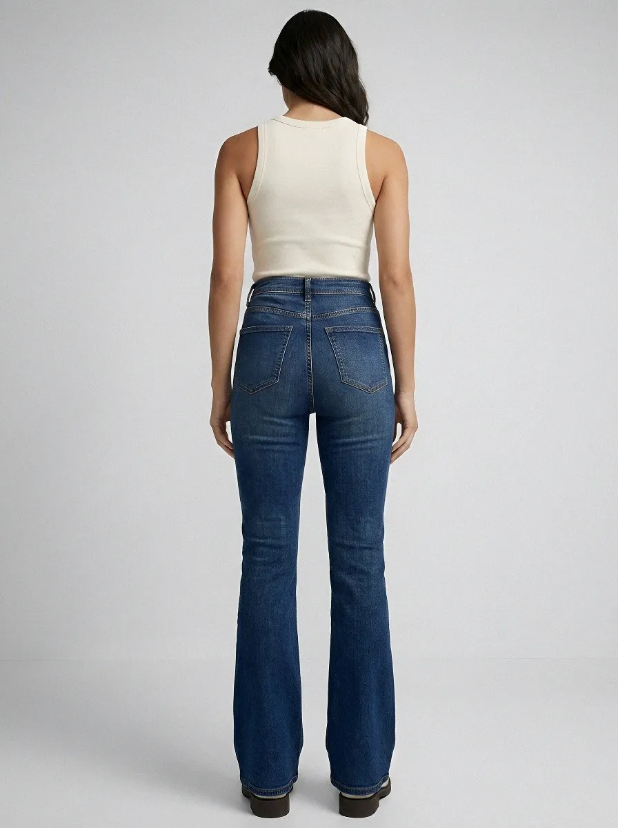 Polished Modern Women's High-Waist Stretch Flare Jeans
