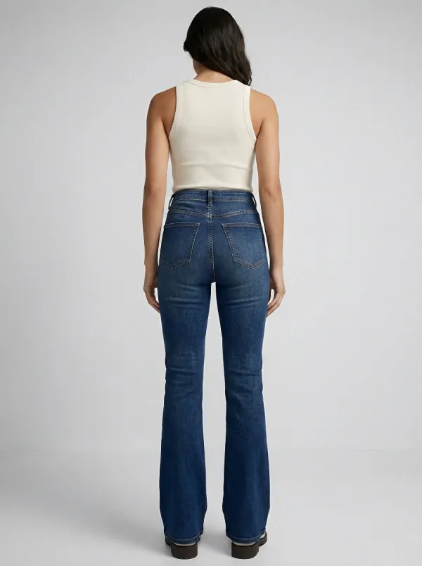 Polished Modern Women's High-Waist Stretch Flare Jeans