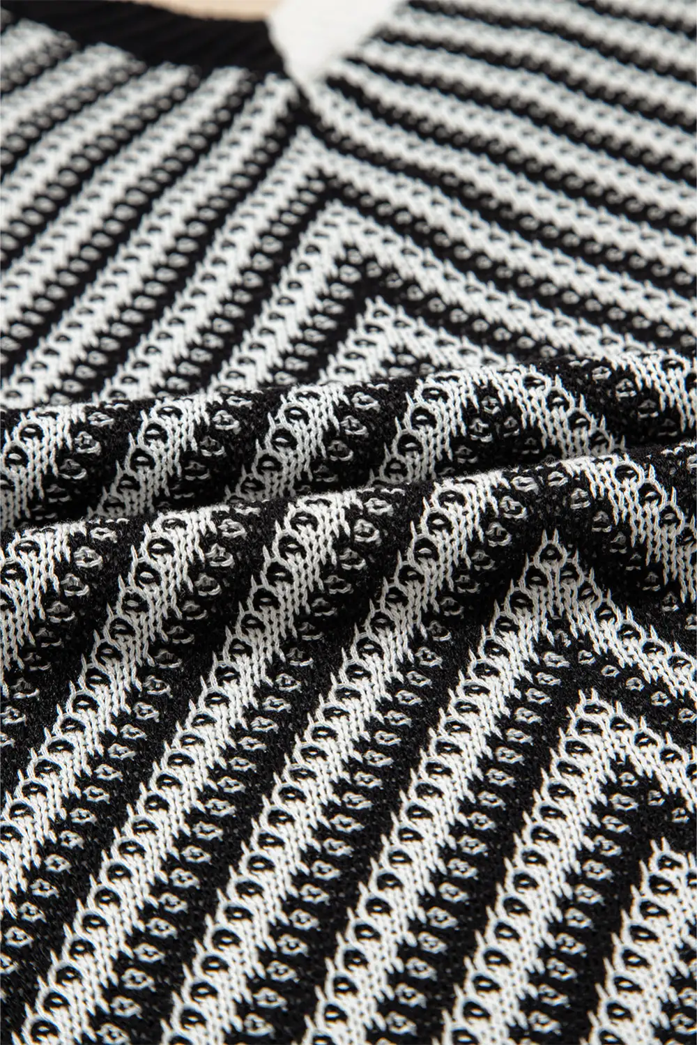 Contrast Chevron Knit V-Neck Sweater Vest