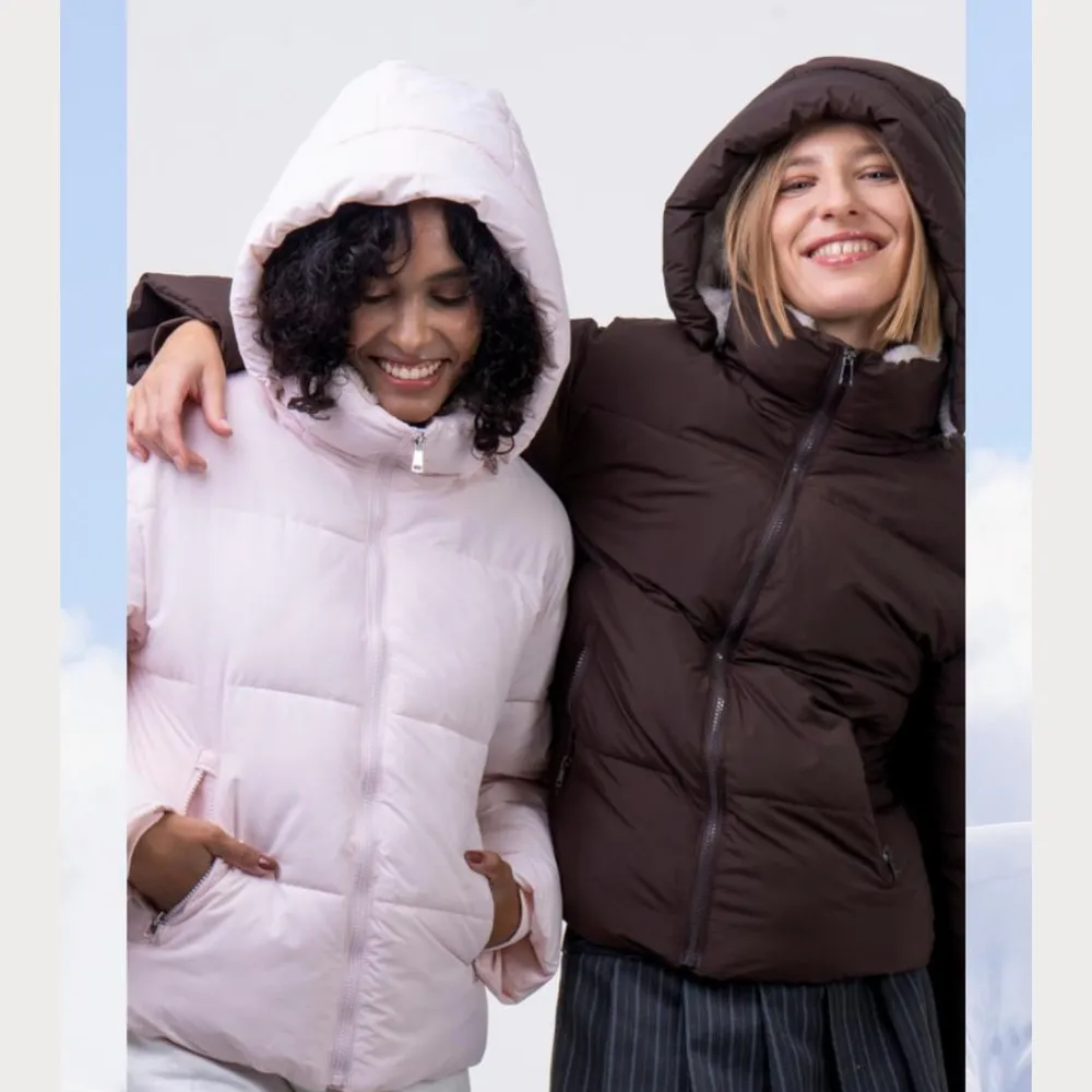 WarmCore Premium Short Puffer Jackets with Removable Hood & Optional Faux Fur Linging