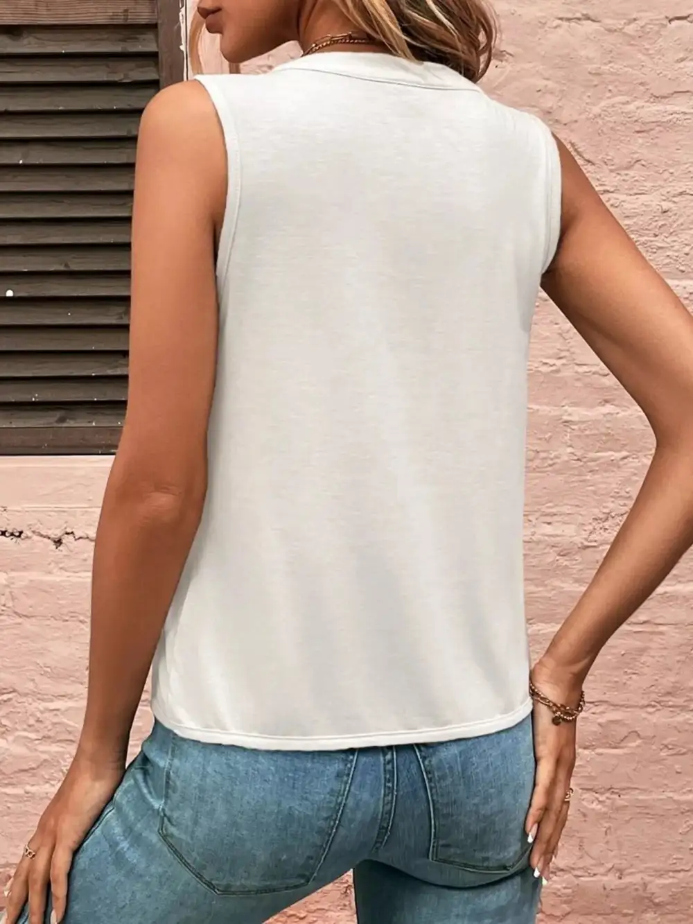 Sleeveless Pleated Notched Tank