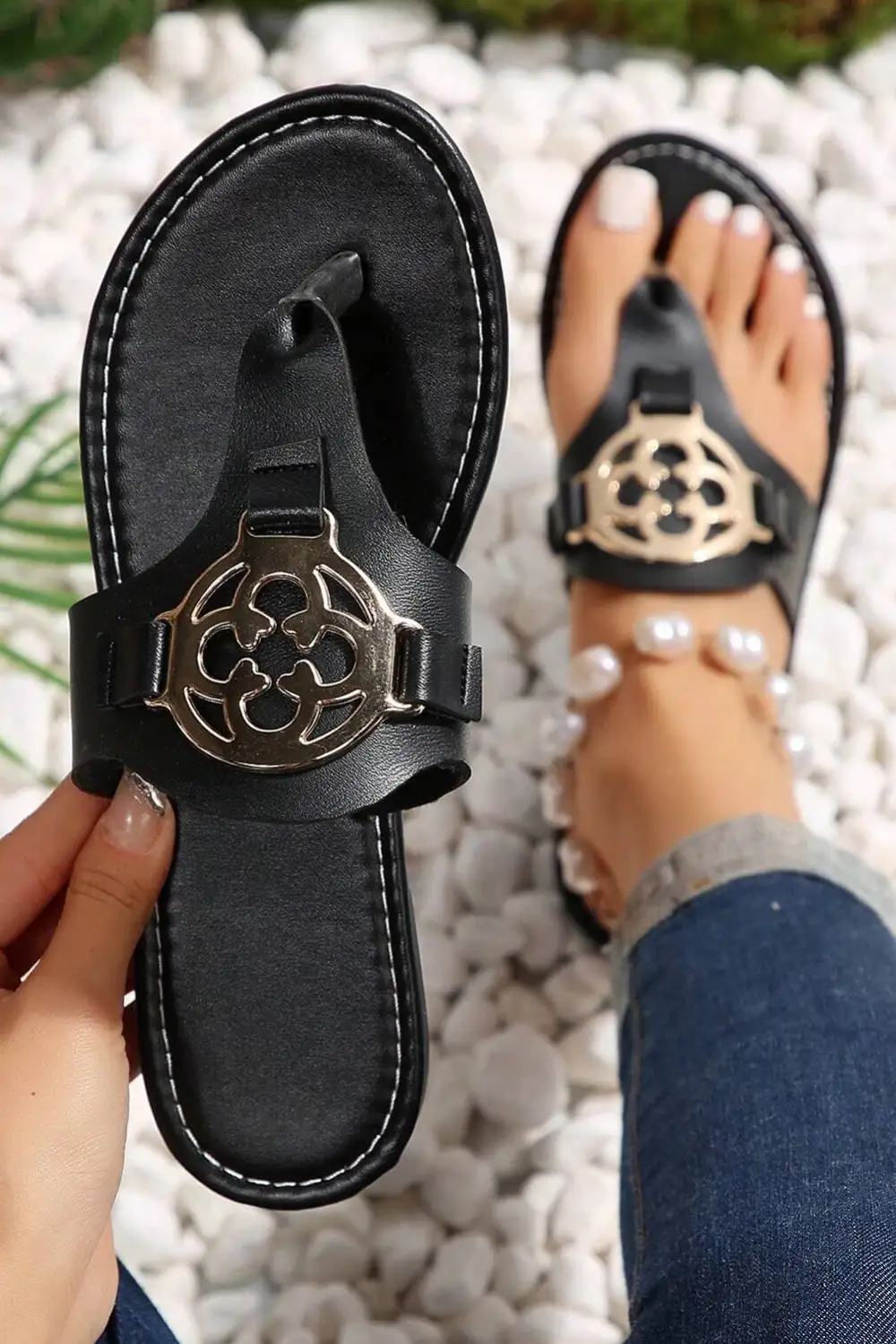 Metal Décor Leather Thong Slide Slippers Everyday