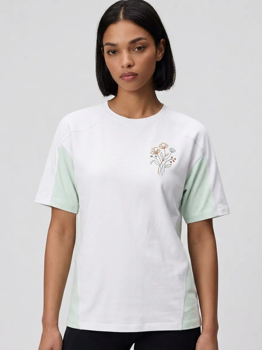 Women's Floral Embroidered Contrast-Panel Raglan T-Shirt