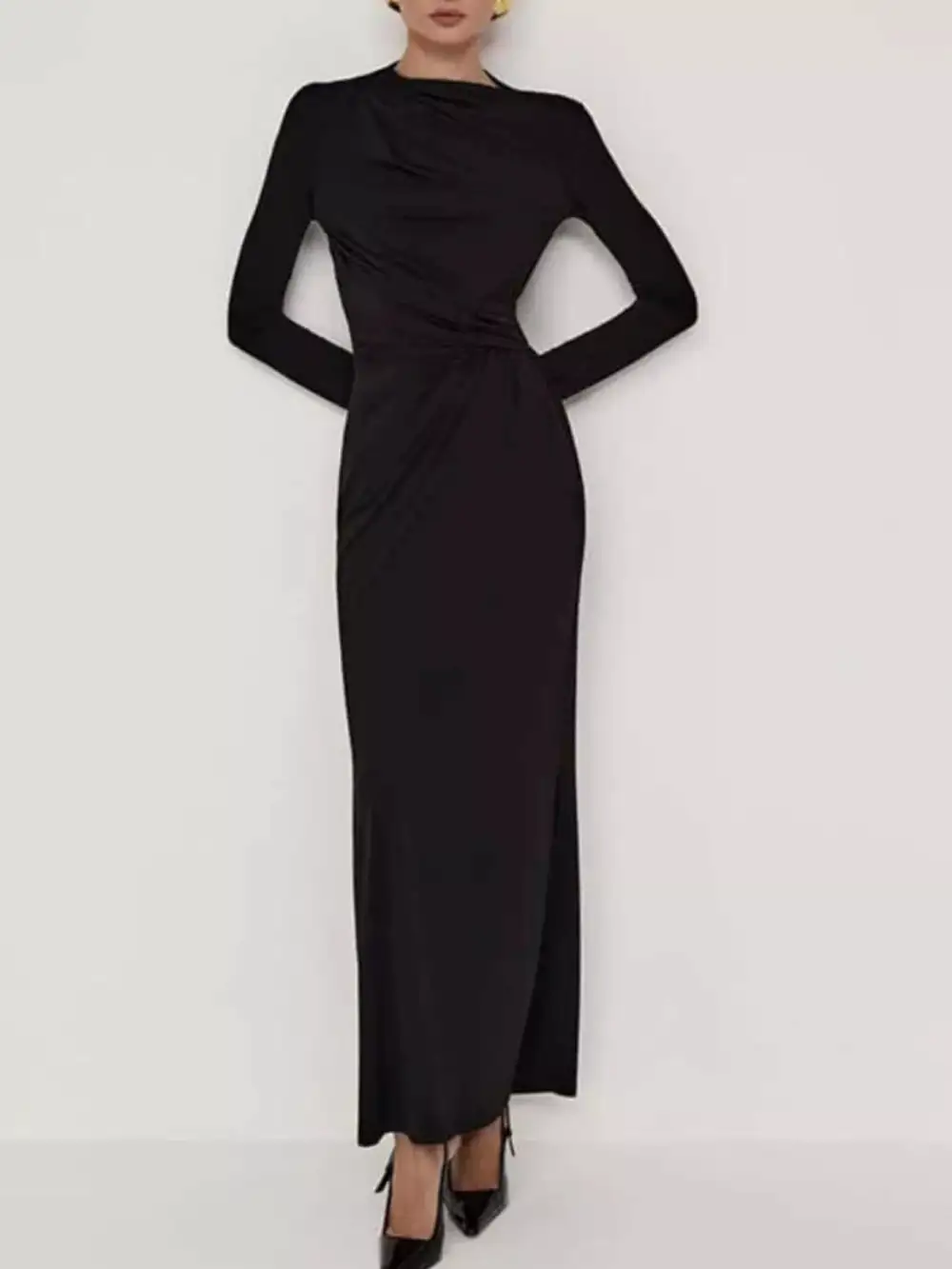 Balanced Detail Ruched Long Sleeve Maxi Dress