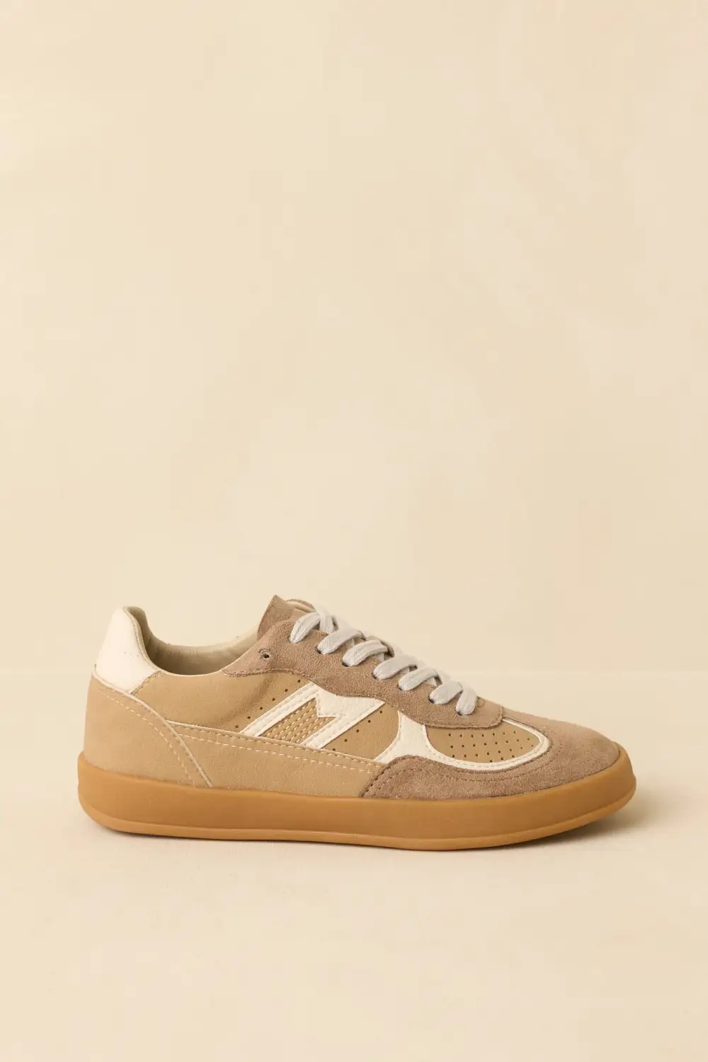 Gentle Faux Leather Leather Sneakers