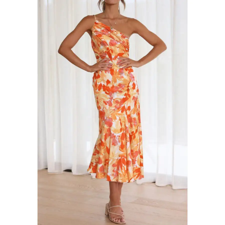 Shoulder Ruched Single Shoulder Midi Dress