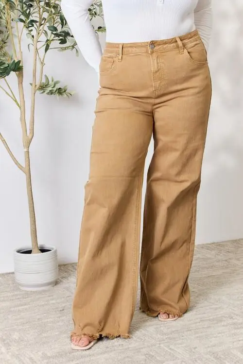 Subtle Texture Clean Denim Jeans