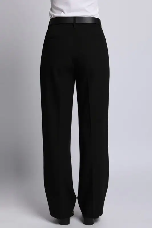 Everyday Refined Wide Leg Pants