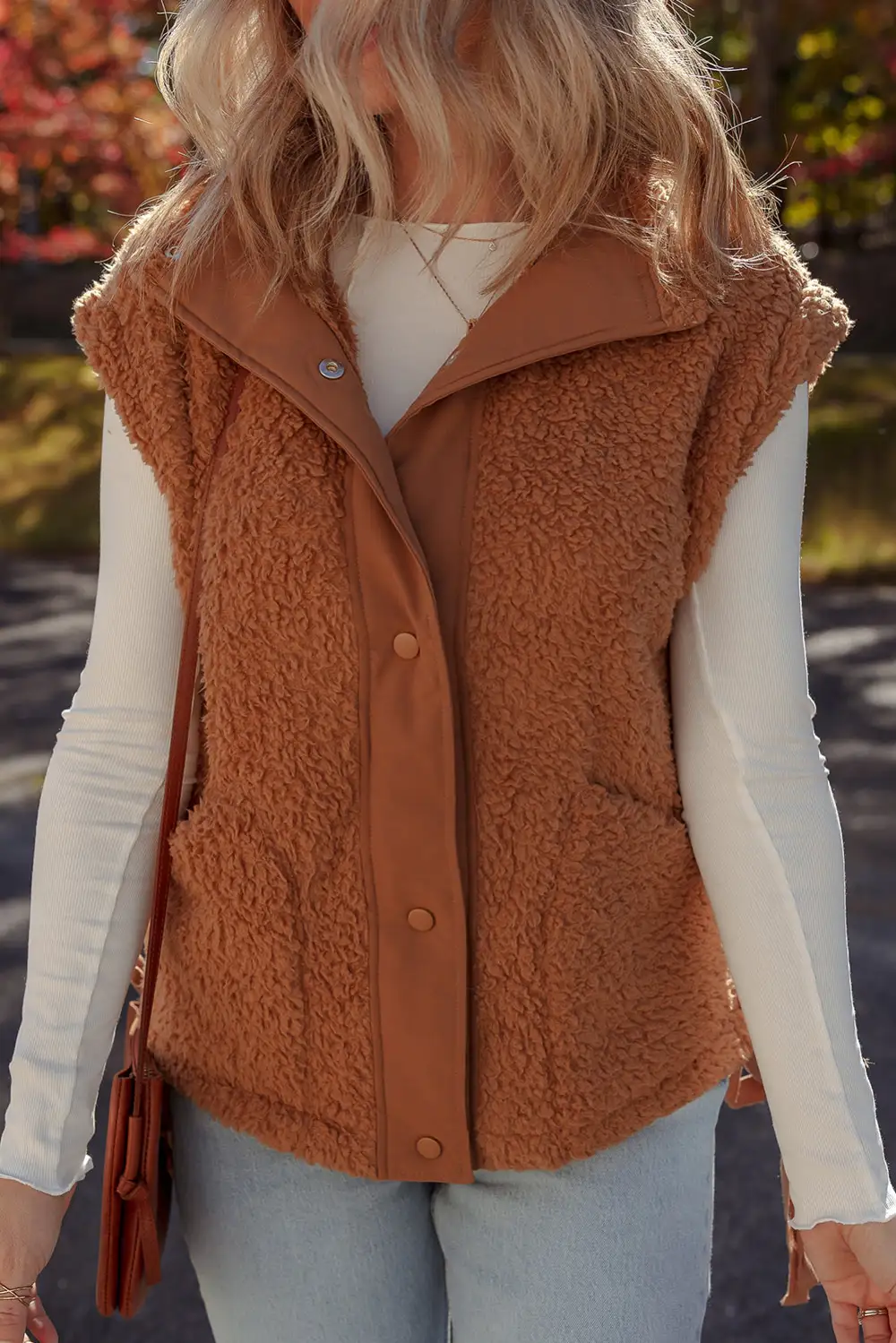 Snap Button Front Knot Side Pocket Detail Faux Fur Vest