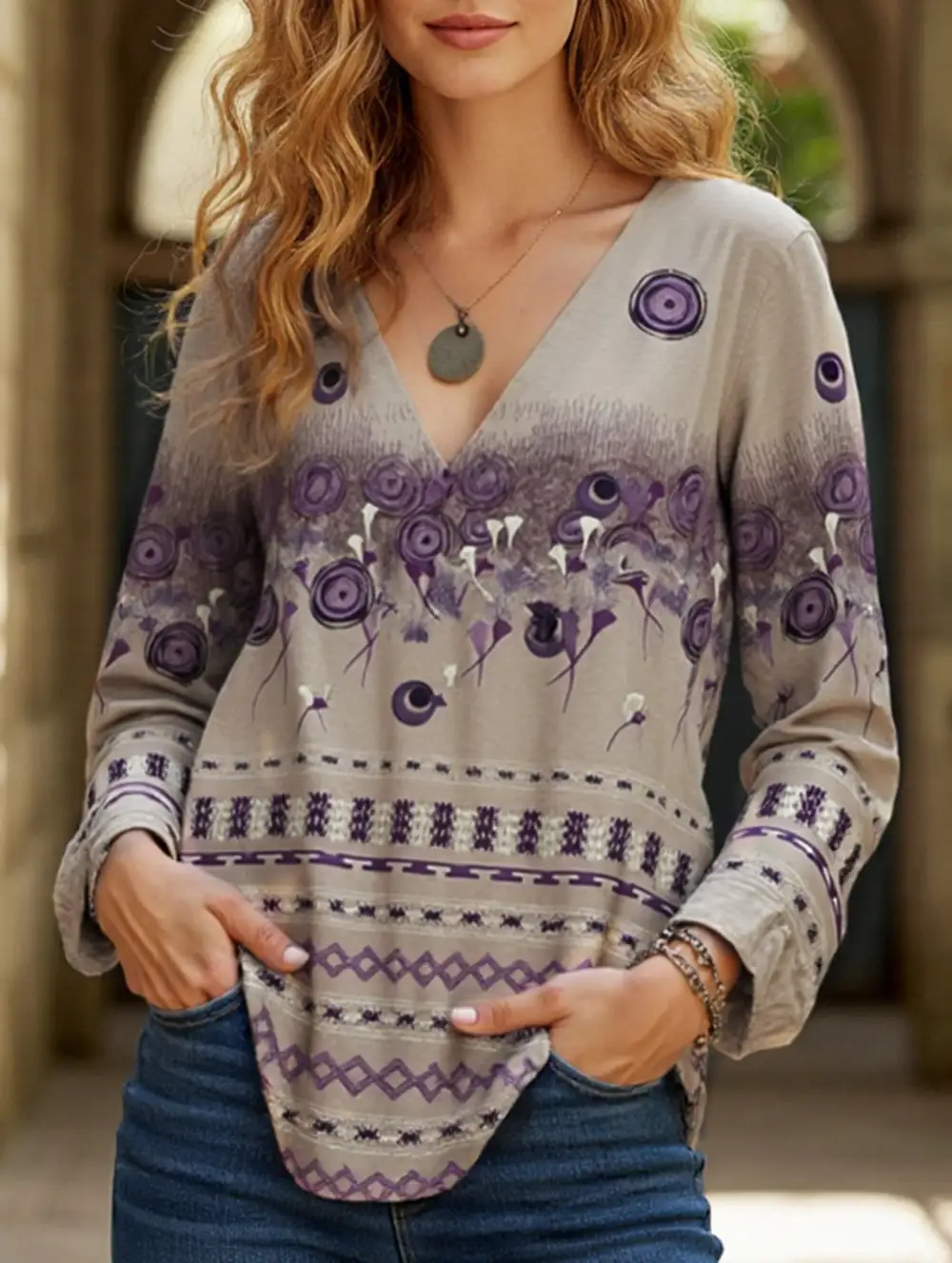 Printed V-Neck Long-Sleeved Pullover Shirt