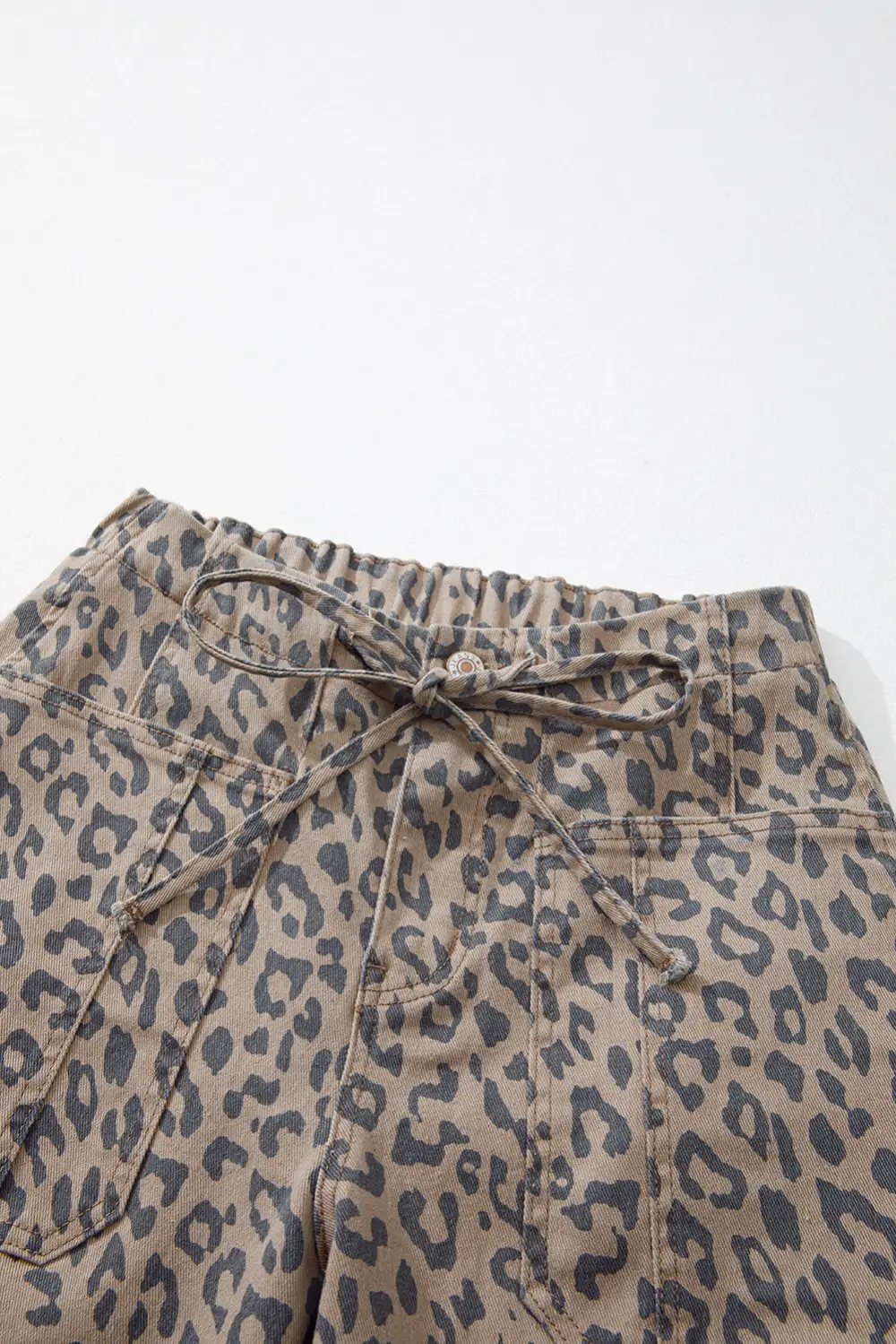 Leopard Printed Drawstring Elastic Waistband Pocketed Wide Leg Jeans