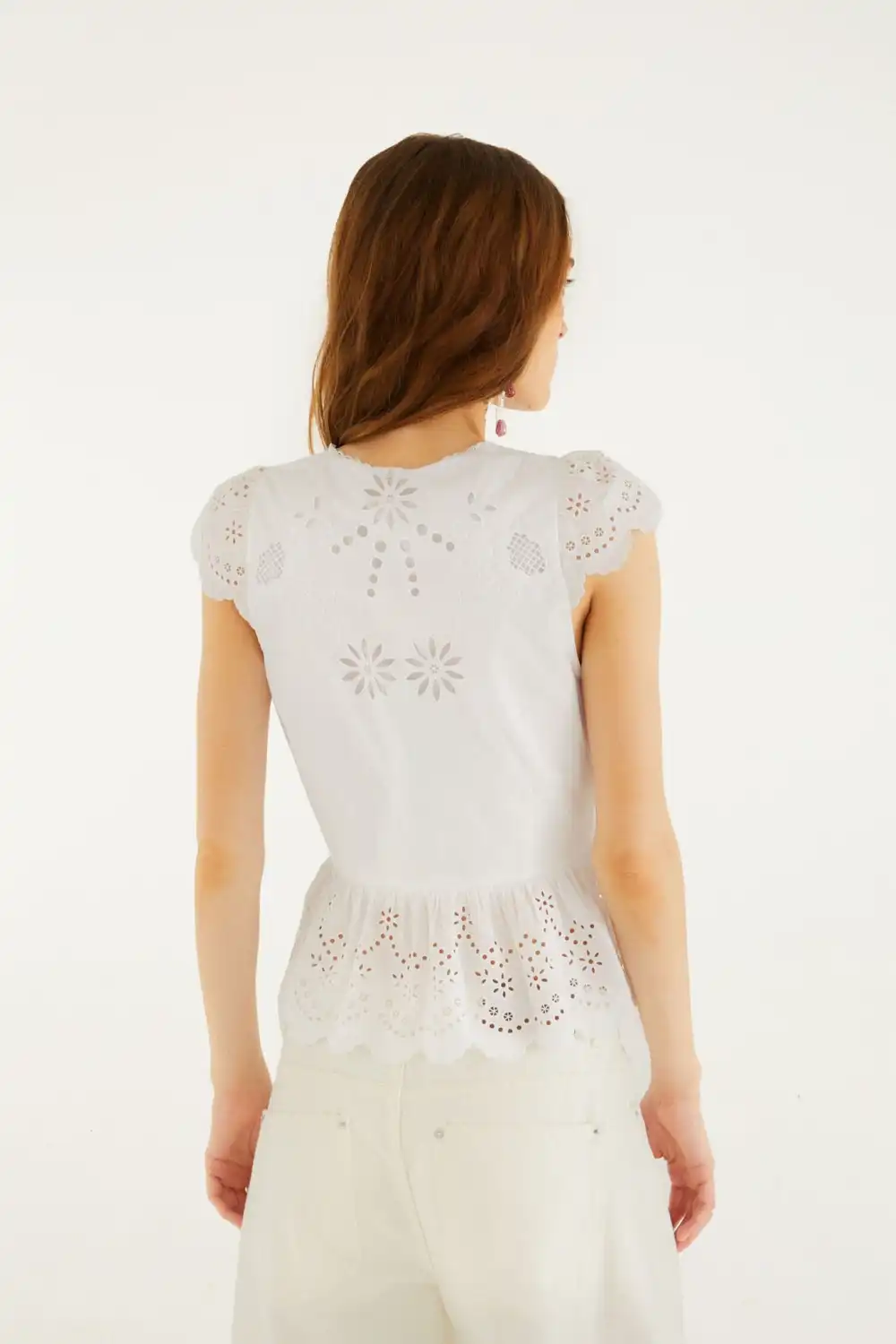 Organic-Cotton Cotton Lace-Trim Embroidered Blouse