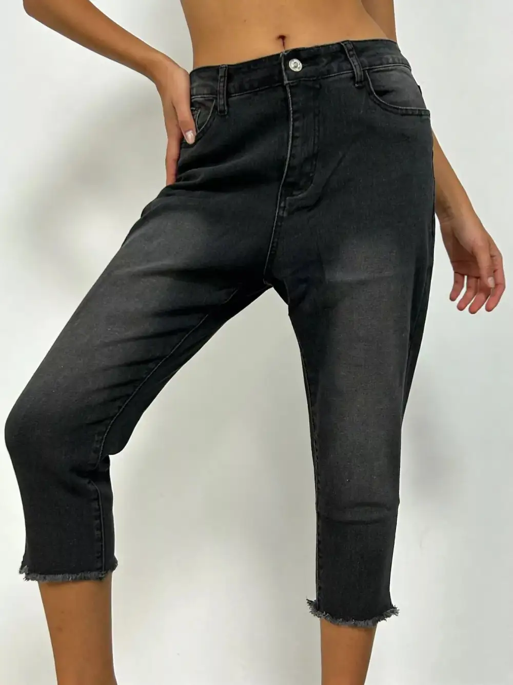 Easy Raw Hem Denim Jeans