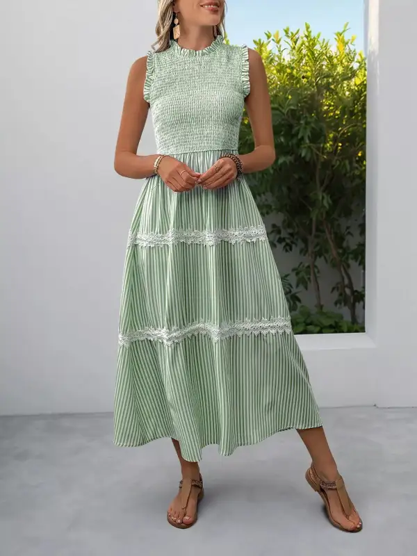 Gathered Detail Striped Lace Smocked Midi Dress