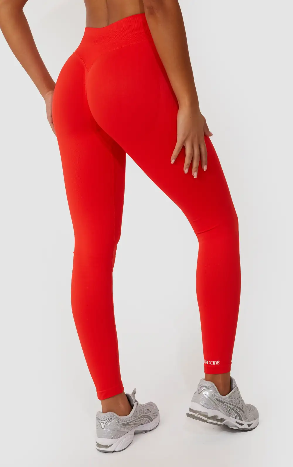 Mid Rise Lightweight Scrunch Leggings