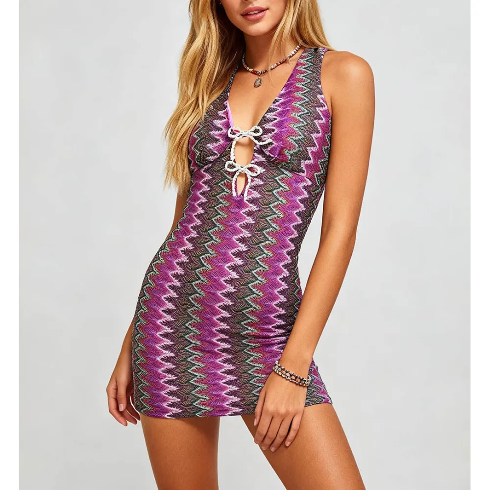 Zigzag Knit V Neck Sleeveless Front Bodycon Dress