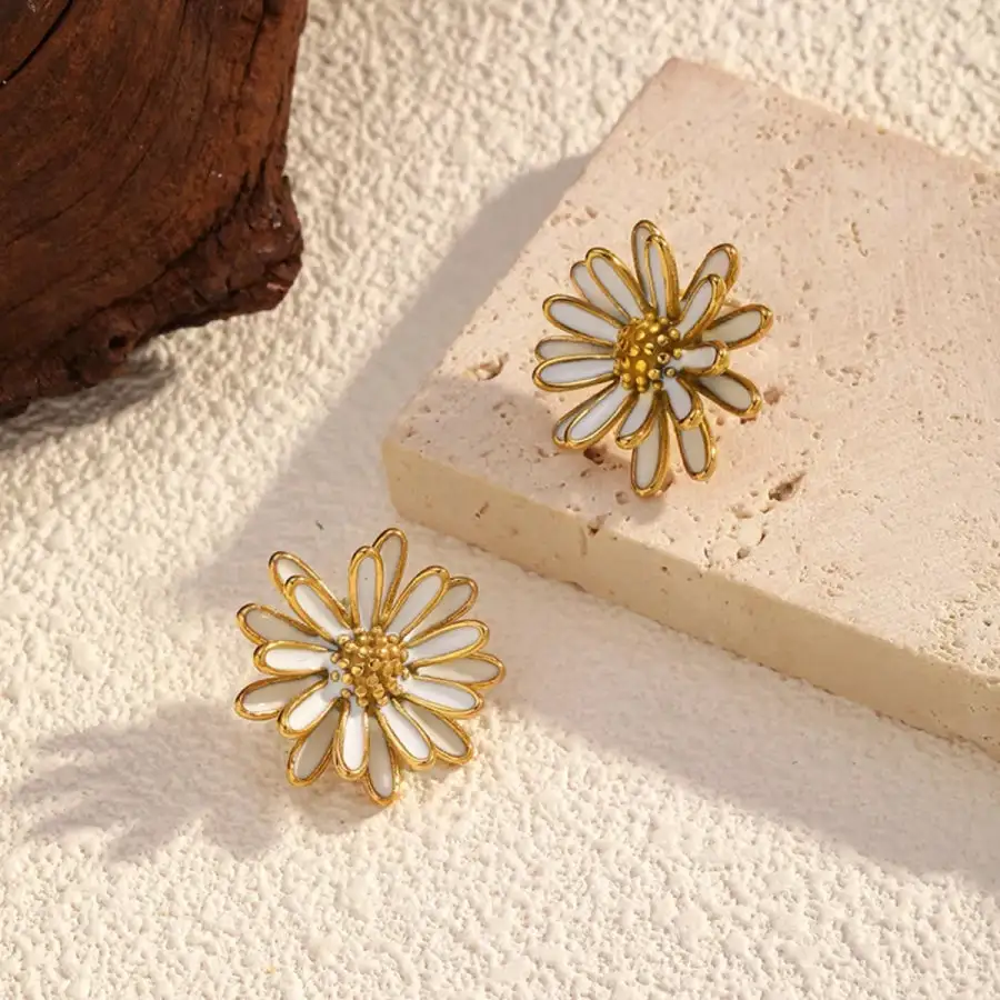 Classic K Gold Plated Flower Stud Earrings