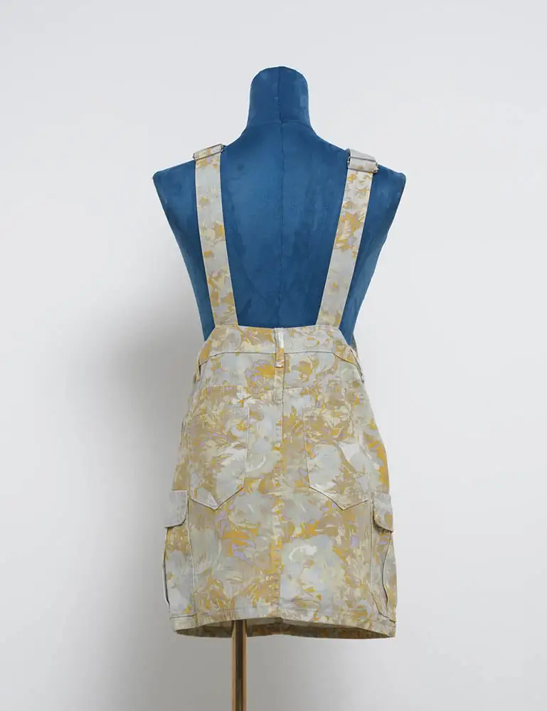 Strap Shoulder Pocket Denim Mini Skirt