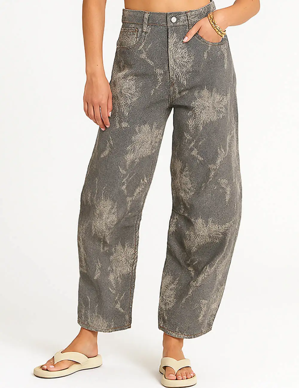 Color Block Floral Print Pocket Barrel Leg Denim Pants