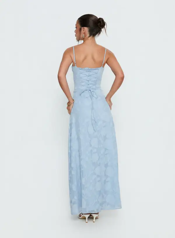 Resort Style Sweetheart Neck Maxi Dress