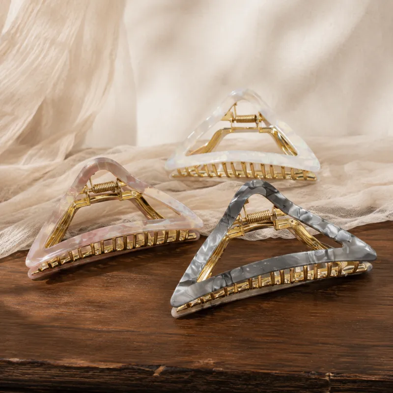 Triangular Hollow Out Hair Hair Claw Clip