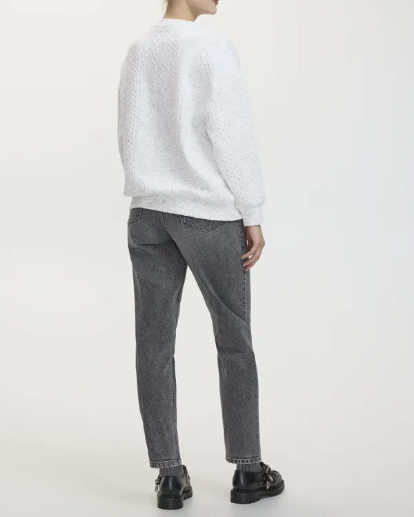 Casual Long-Sleeve Crew-Neck Sweatshirt