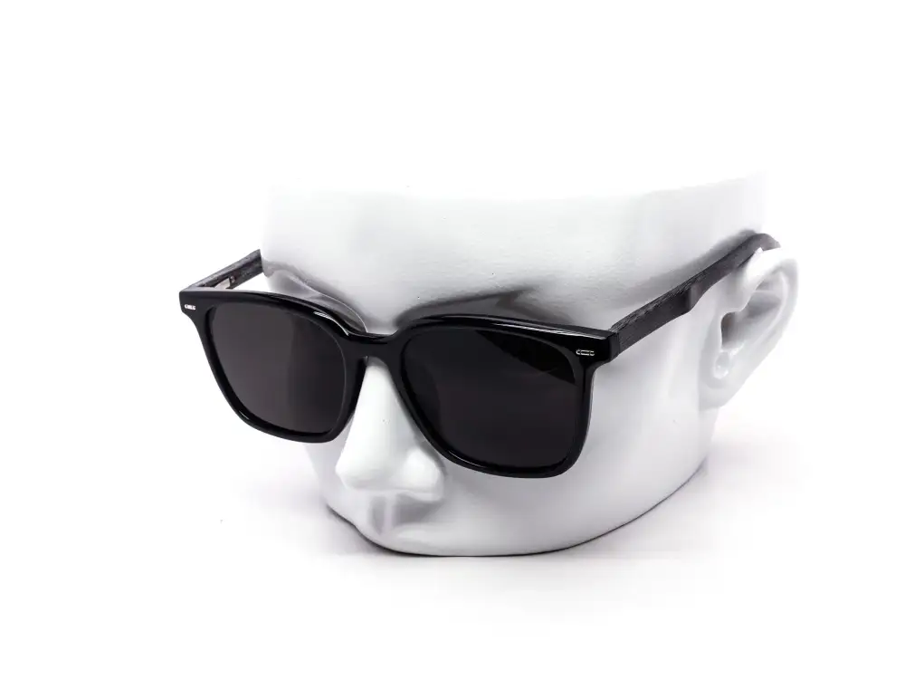 12-Pack Tortoise Classic Wayfarer-Style Wood Accent Sunglasses
