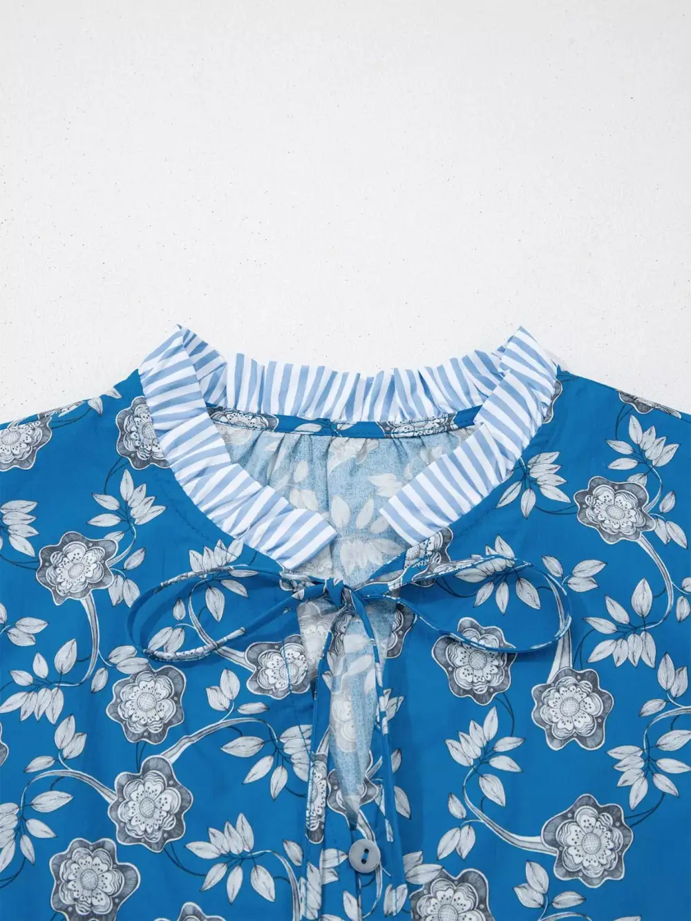 Relaxed Floral Print Ruffle Sleeve Blouse