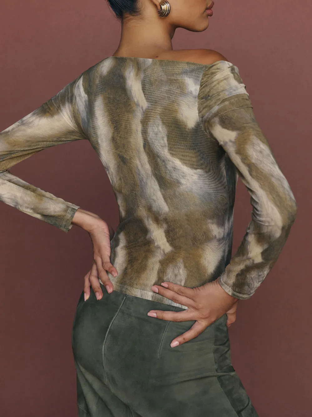 Off Shoulder Long Sleeve Knit Top