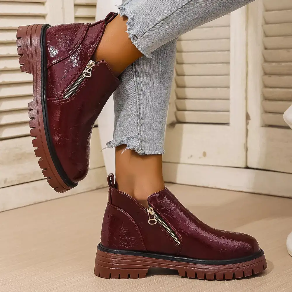 Breezy Round Toe Block Heels Boots