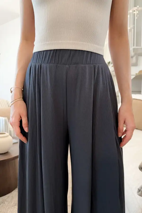 Ribbed Wide Leg Pants