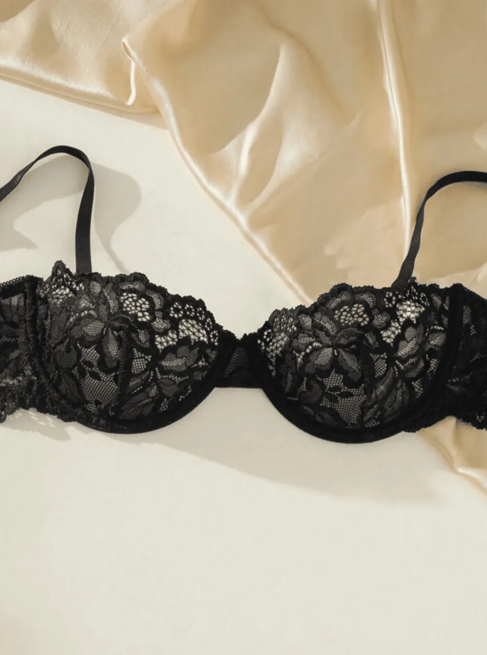 Lace Underwire Lingerie Set