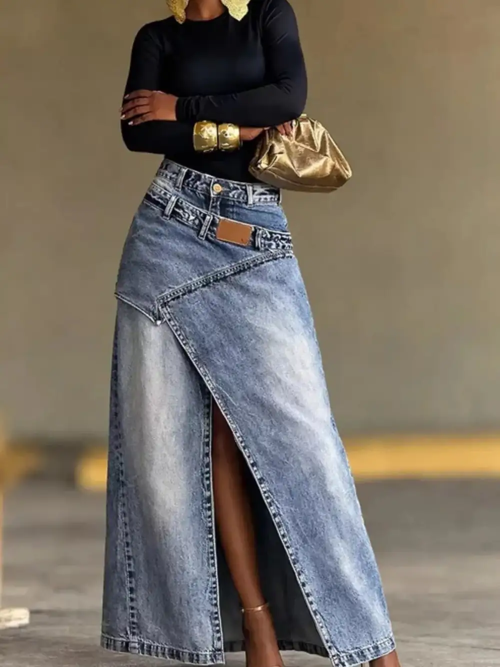 Fitted Relaxed Denim Skirt
