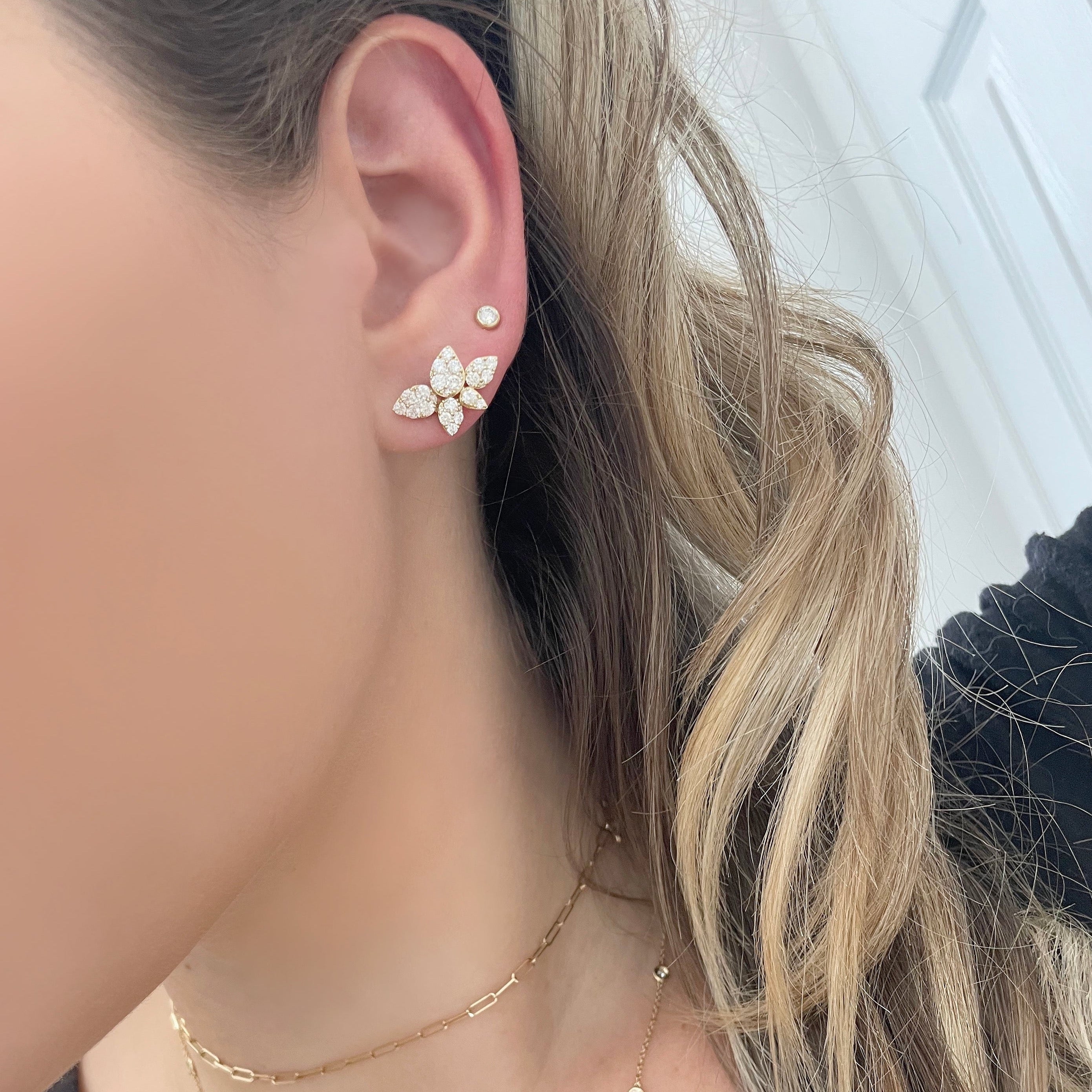 Curved Petite Gem Detail Earrings