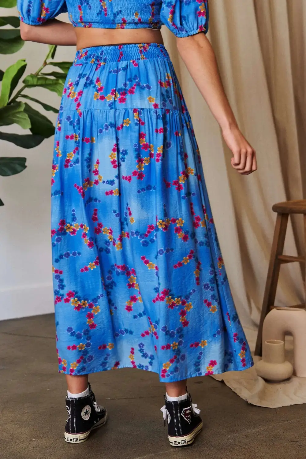 Modern Line Skirt