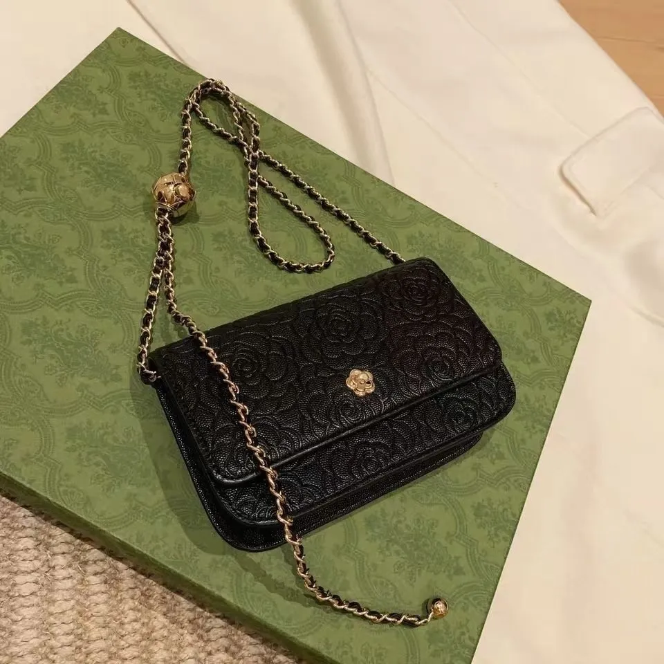 Everyday Chain Casual Crossbody Bag