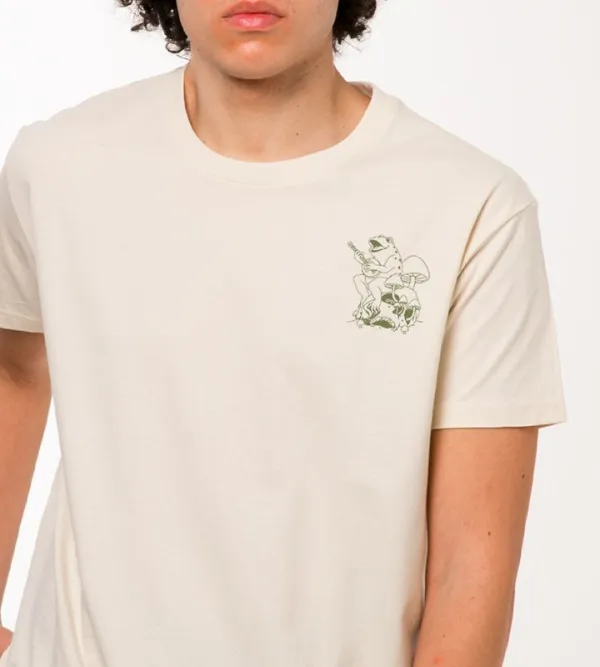 Live Your Dreams Graphic T-Shirt