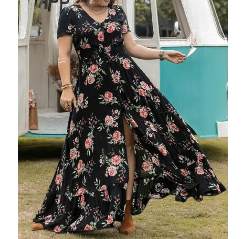 Plus Size Button Detail Printed V Neck Short Sleeve Maxi Dress