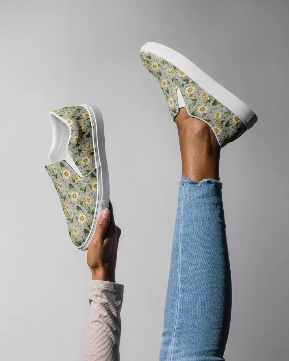 Rustic Gathered Pattern Slip On Shoes