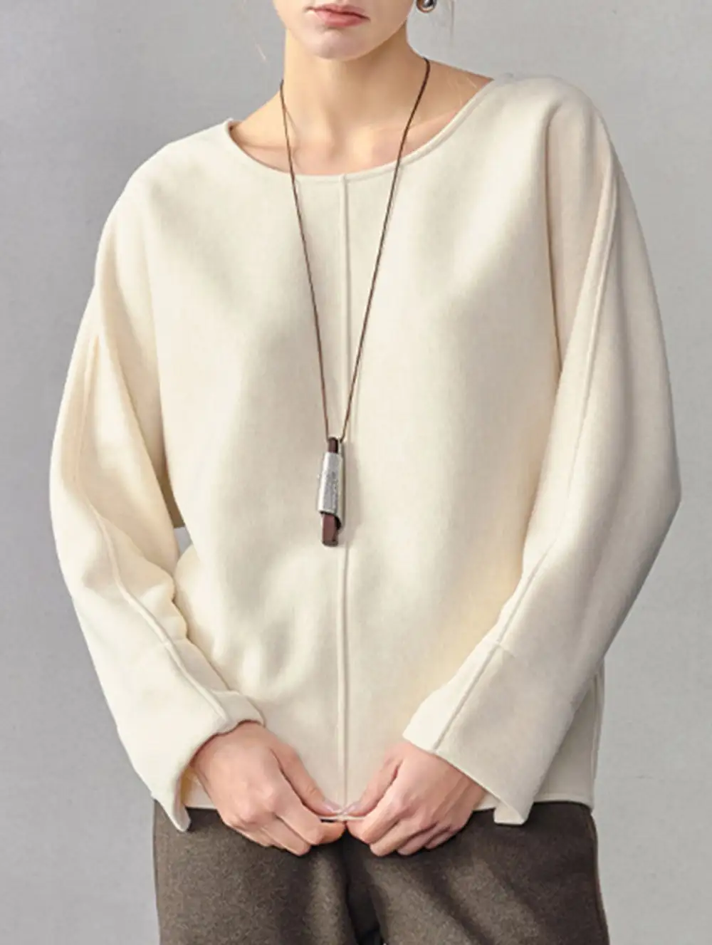 Crew Neck Loose Fit Long Sleeve Sweatshirt