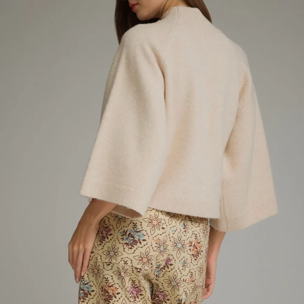 Relaxed Wide Sleeve Top