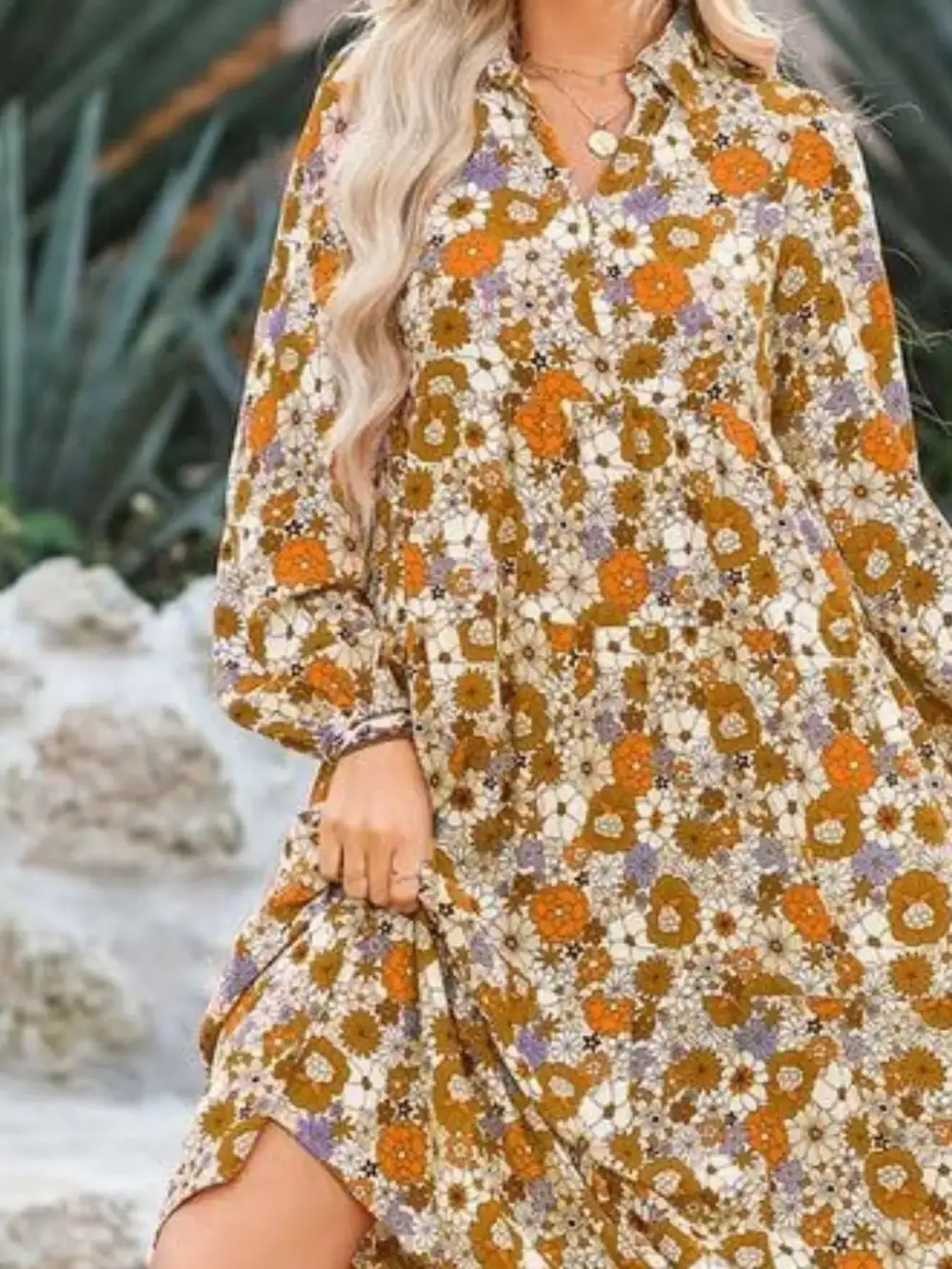 Textured Detail Floral Printed Midi Dress