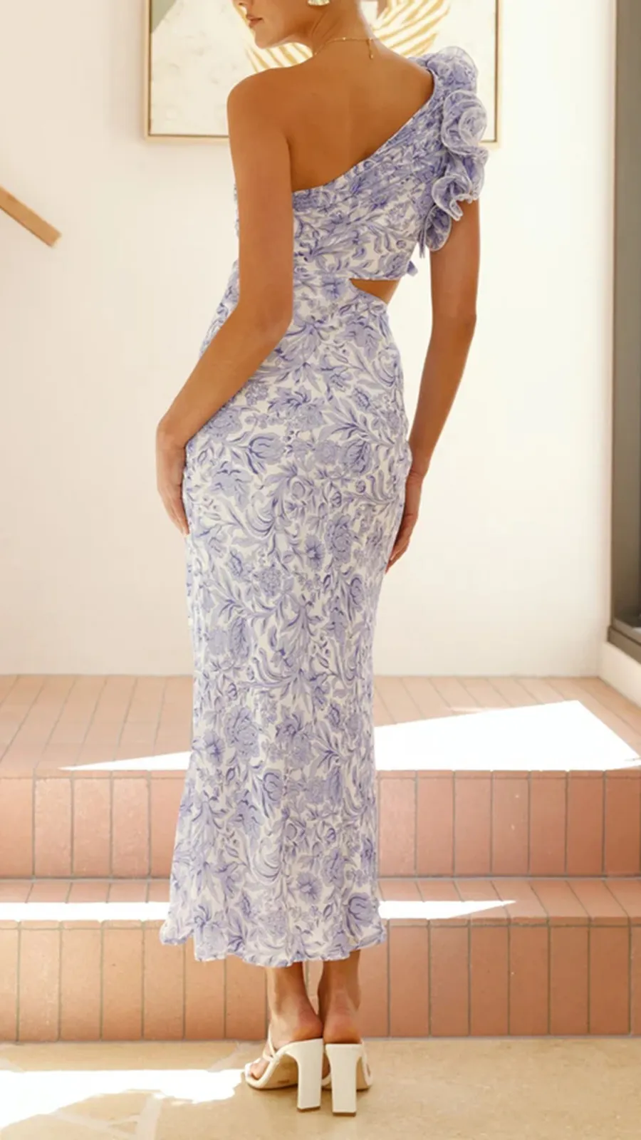 Side Cut Out Design Dress