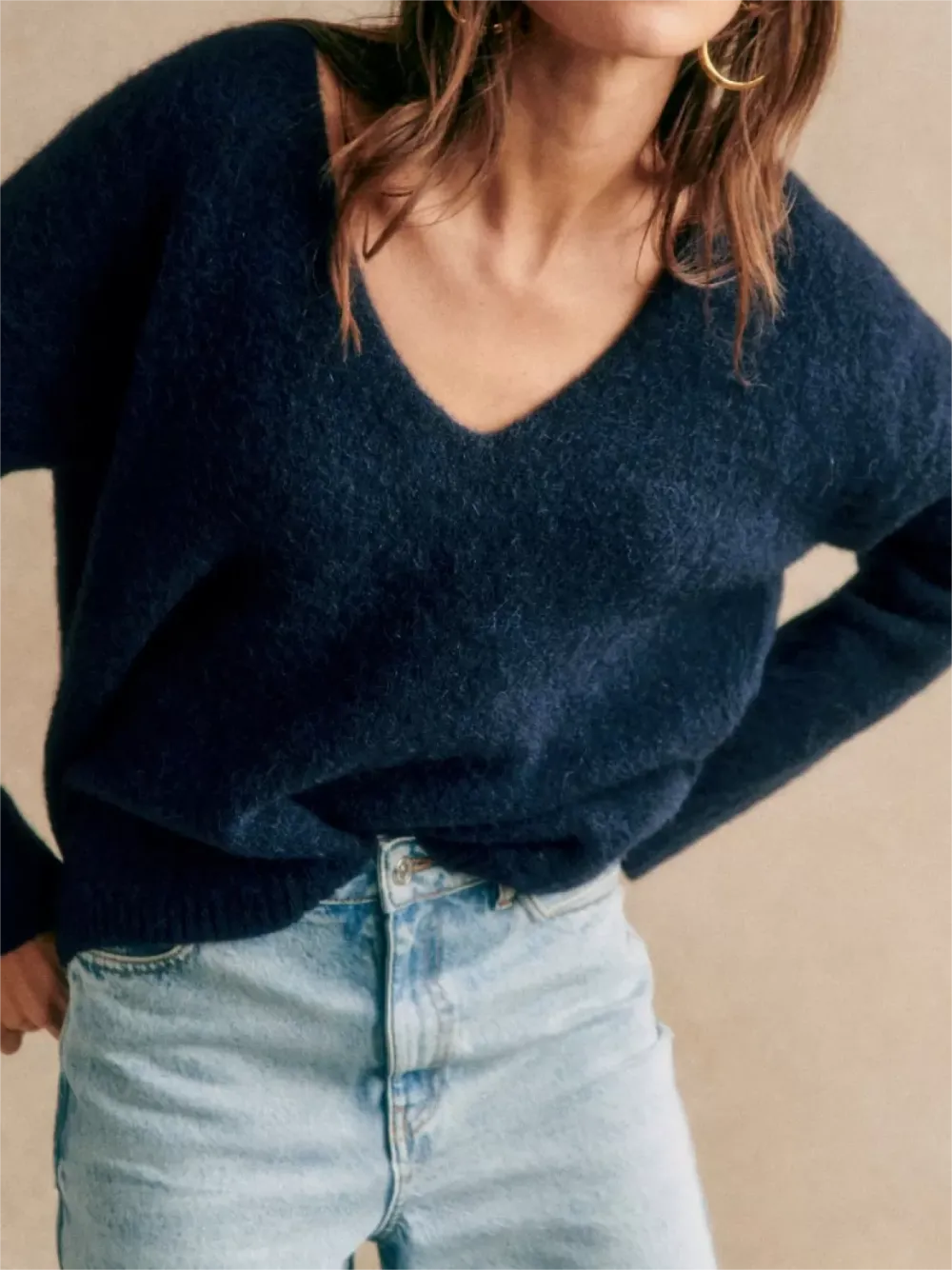 Slightly Oversized Volume  Knitwear