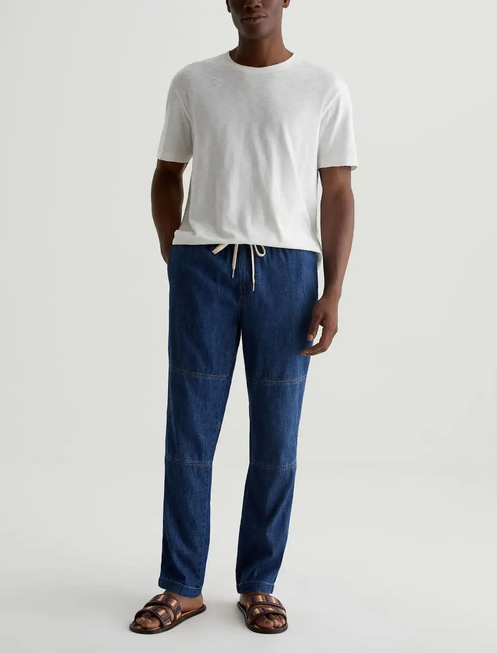 Men's Relaxed-Fit Lightweight Jeans